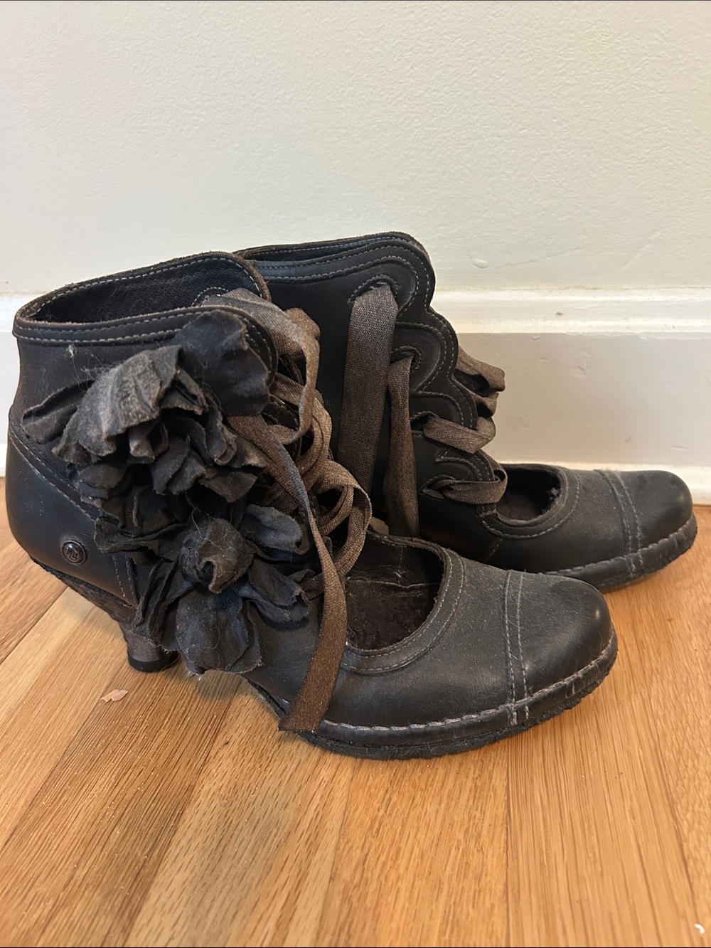 Black Floral-Accent Lace-Up Heeled Ankle Boots